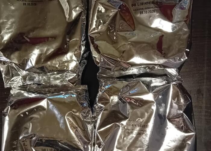 Grajewo ogłoszenia: Sprzedam 4 opakowania mleko Bebiko1 . Nie ma tylko pudełek, daty...