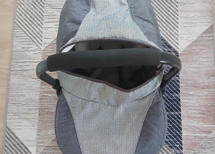 Grajewo ogłoszenia: Sprzedam fotelik samochodowy/ nosidełko w stanie bardzo dobrym.